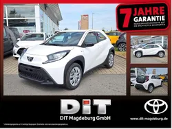 Schneeweiß Neu 2025 Toyota Aygo Business Edition Kleinwagen | 15.690 €