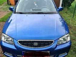 Blau Gebraucht 2003 Hyundai Accent GLS Limousine | 2.200 €