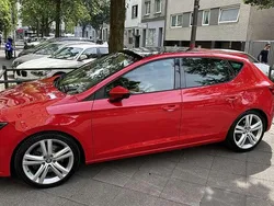 Rot Gebraucht 2015 Seat Leon FR Limousine | 11.300 € (Fairer Preis)