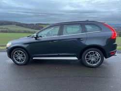 Beige Gebraucht 2010 Volvo XC60 R-Design SUV | 8.700 € (Etwas zu teuer)