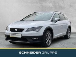 Weiß Gebraucht 2015 Seat Leon X-Perience 4Drive Kombi | 15.950 € (Fairer Preis)