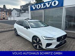 Weiß Gebraucht 2024 Volvo V60 Ultra Kombi | 44.700 € (Teuer)