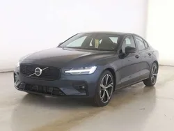 Denim blue / metallic Gebraucht 2024 Volvo S60 Ultimate Limousine | 35.400 € (Guter Preis)