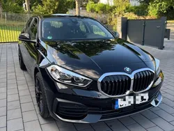 Schwarz Gebraucht 2020 BMW 118 Kleinwagen | 19.200 € (Guter Preis)
