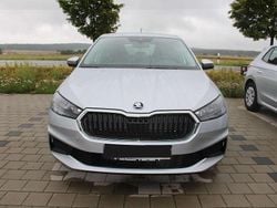 Brilliantsilber metallic Gebraucht 2022 Skoda Fabia Active Kleinwagen | 13.990 € (Fairer Preis)