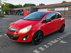 Rot Gebraucht 2011 Opel Corsa Sport Kleinwagen | 3.800 € (Etwas zu teuer)