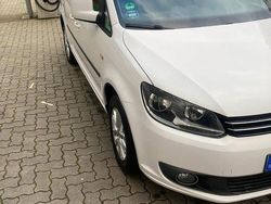 Weiß Gebraucht 2013 VW Caddy Trendline Van / Kleinbus | 7.500 € (Etwas zu teuer)