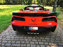 Rot Gebraucht 2015 Corvette Stingray Cabrio | 55.800 € (Etwas zu teuer)