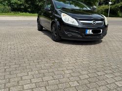 Schwarz Gebraucht 2008 Opel Corsa Kleinwagen | 1.500 € (Teuer)
