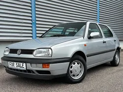 Silber Gebraucht 1992 VW Golf III Limousine | 2.400 €