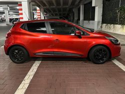 Rot Gebraucht 2014 Renault Clio IV Kleinwagen | 5.000 € (Fairer Preis)