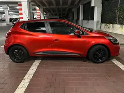 Rot Gebraucht 2014 Renault Clio IV Kleinwagen | 5.400 € (Fairer Preis)