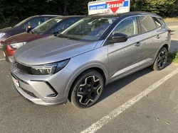 Silber Gebraucht 2024 Opel Grandland X Ultimate SUV | 26.990 € (Fairer Preis)