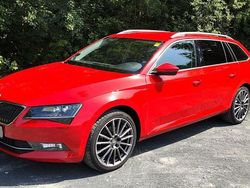 Rot Gebraucht 2017 Skoda Superb Style Kombi | 21.699 € (Etwas zu teuer)