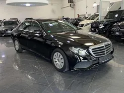 Schwarz Gebraucht 2019 Mercedes E200 Limousine | 17.800 € (Guter Preis)