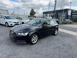 Brillantschwarz Gebraucht 2013 Audi A3 Ambiente Limousine | 14.990 € (Guter Preis)