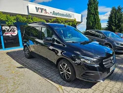 Schwarz Gebraucht 2024 Mercedes T180 Edition Van / Kleinbus | 29.980 € (Teuer)