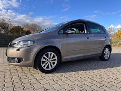 Braun Gebraucht 2011 VW Golf Plus Cross Style Van / Kleinbus | 8.999 € (Fairer Preis)