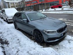 Grau Gebraucht 2017 BMW 540 Sport Line Kombi | 27.500 € (Guter Preis)