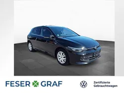 Grenadillschwarz metallic Gebraucht 2024 VW Golf VIII Edition Limousine | 30.450 € (Fairer Preis)