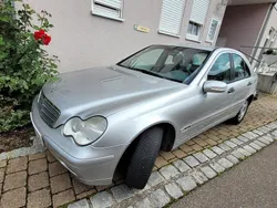Silber Gebraucht 2001 Mercedes C180 Limousine | 2.500 € (Guter Preis)