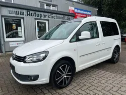 Weiß Gebraucht 2015 VW Caddy Edition Van / Kleinbus | 11.998 € (Guter Preis)