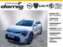 Snow white pearl Gebraucht 2024 Kia e-Niro Inspiration SUV | 45.490 €