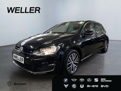 Schwarz Gebraucht 2016 VW Golf VII Kleinwagen | 11.180 € (Etwas zu teuer)