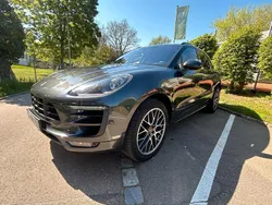 Grau Gebraucht 2017 Porsche Macan GTS SUV | 33.200 €