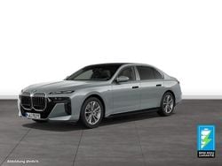 Grau Gebraucht 2025 BMW i7 M Sport Limousine | 123.460 € (Fairer Preis)