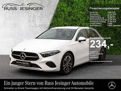 Weiß Gebraucht 2024 Mercedes A180 Progressive Limousine | 27.880 € (Guter Preis)