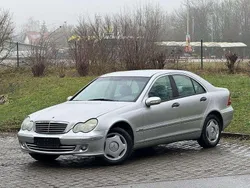 Silber Gebraucht 2003 Mercedes C180 Elegance Limousine | 2.800 € (Fairer Preis)