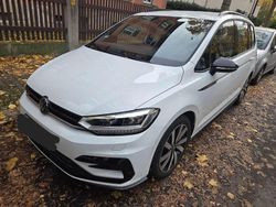 Weiß Gebraucht 2024 VW Touran Highline Van / Kleinbus | 34.000 € (Etwas zu teuer)