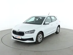 Weiß Gebraucht 2022 Skoda Fabia Ambition Kleinwagen | 16.690 € (Guter Preis)