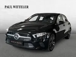 Lack kosmosschwarz Gebraucht 2020 Mercedes A200 Progressive Limousine | 25.380 € (Etwas zu teuer)