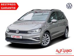 Silber Gebraucht 2018 VW Golf Sportsvan Highline Van / Kleinbus | 20.990 € (Teuer)
