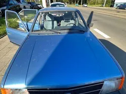 Blau Gebraucht 1984 Opel Kadett Kleinwagen | 3.500 €