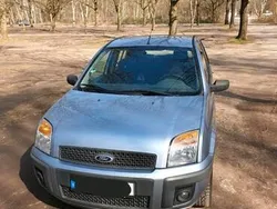Andere außenfarben Gebraucht 2005 Ford Fusion Kleinwagen | 1.500 € (Fairer Preis)