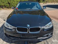 Schwarz Gebraucht 2019 BMW 318 Advantage Kombi | 17.200 € (Fairer Preis)
