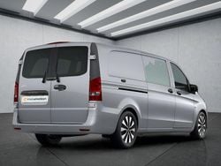 Silber Gebraucht 2021 Mercedes Vito Van / Kleinbus | 33.199 € (Superpreis)