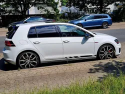 Gebraucht 2017 VW Golf VII GTI Limousine | 18.500 € (Guter Preis)