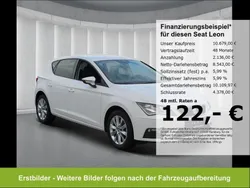 Weiss Gebraucht 2018 Seat Leon Style Limousine | 10.679 € (Guter Preis)