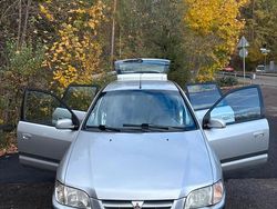 Grau Gebraucht 2000 Mitsubishi Space Star Kombi | 750 € (Etwas zu teuer)