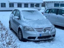 Grau Gebraucht 2006 VW Golf Plus Cross Trendline Van / Kleinbus | 2.500 € (Guter Preis)