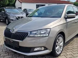 Beige Gebraucht 2018 Skoda Fabia Clever Limousine | 12.990 € (Fairer Preis)