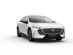 Crystal white pearl Neu 2025 Mazda 6e Takumi-Line Limousine | 41.200 € (Guter Preis)