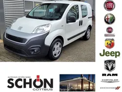 Weiß Gebraucht 2022 Fiat Fiorino Van / Kleinbus | 20.490 € (Teuer)