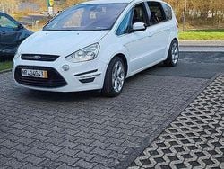 Weiß Gebraucht 2025 Ford S-MAX Titanium Van / Kleinbus | 8.500 €