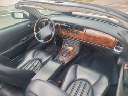 Schwarz Gebraucht 2000 Jaguar XKR S Cabrio | 19.990 € (Etwas zu teuer)