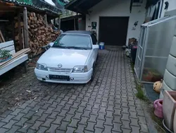 Weiß Gebraucht 1989 Opel Kadett Cabrio | 2.700 €